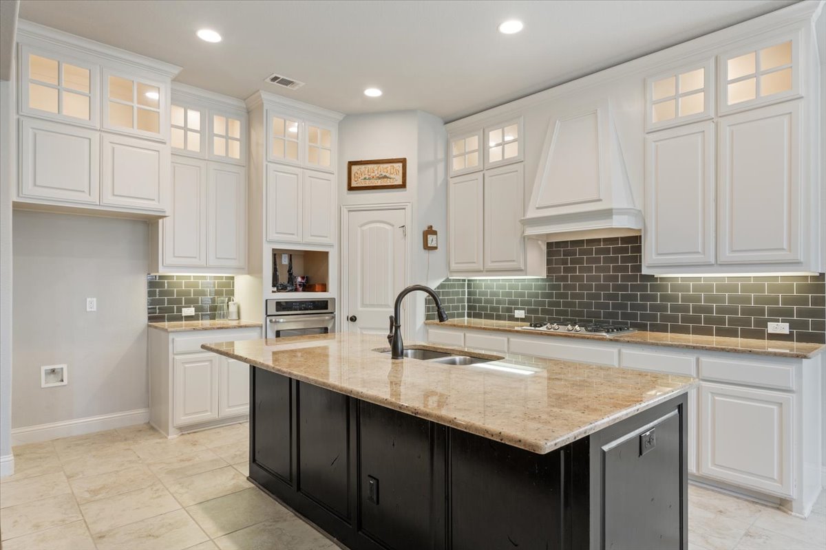 Elegant thoughtful design for living, entertaining and making memories