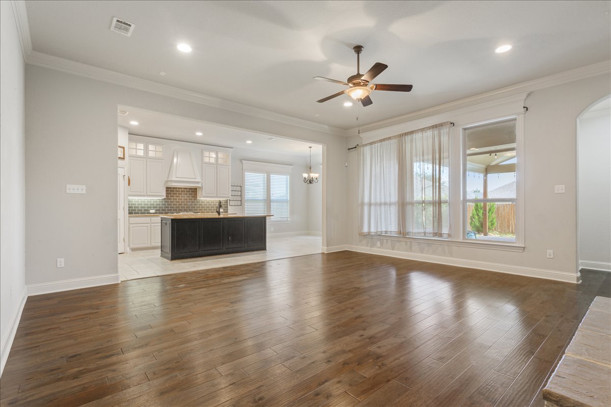 Elegant thoughtful design for living, entertaining and making memories