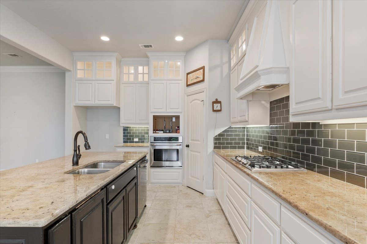 Elegant thoughtful design for living, entertaining and making memories