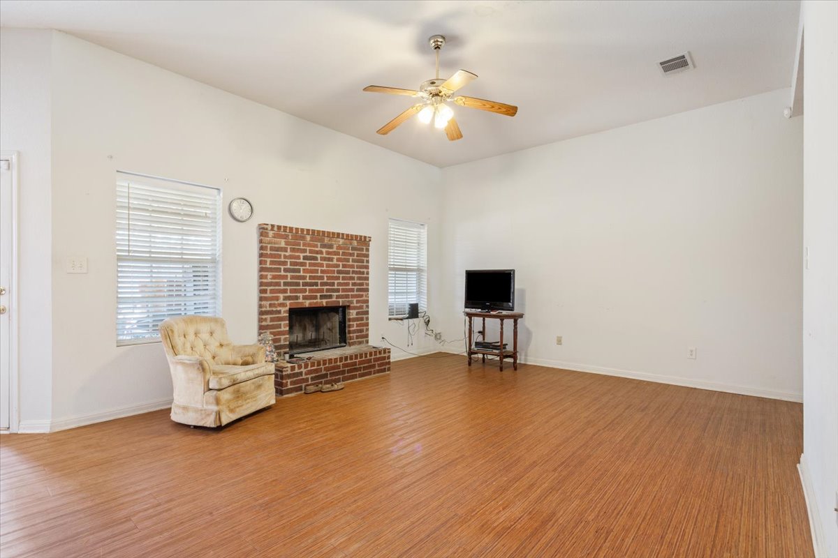 Spacious Living, a Backyard Built for Enjoyment, and Paid-Off Solar Panels,