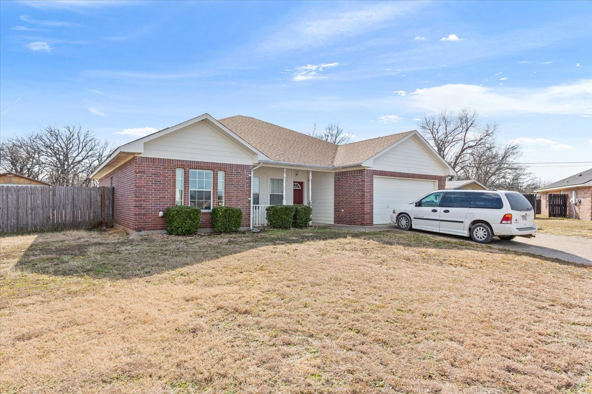Spacious Living, a Backyard Built for Enjoyment, and Paid-Off Solar Panels,