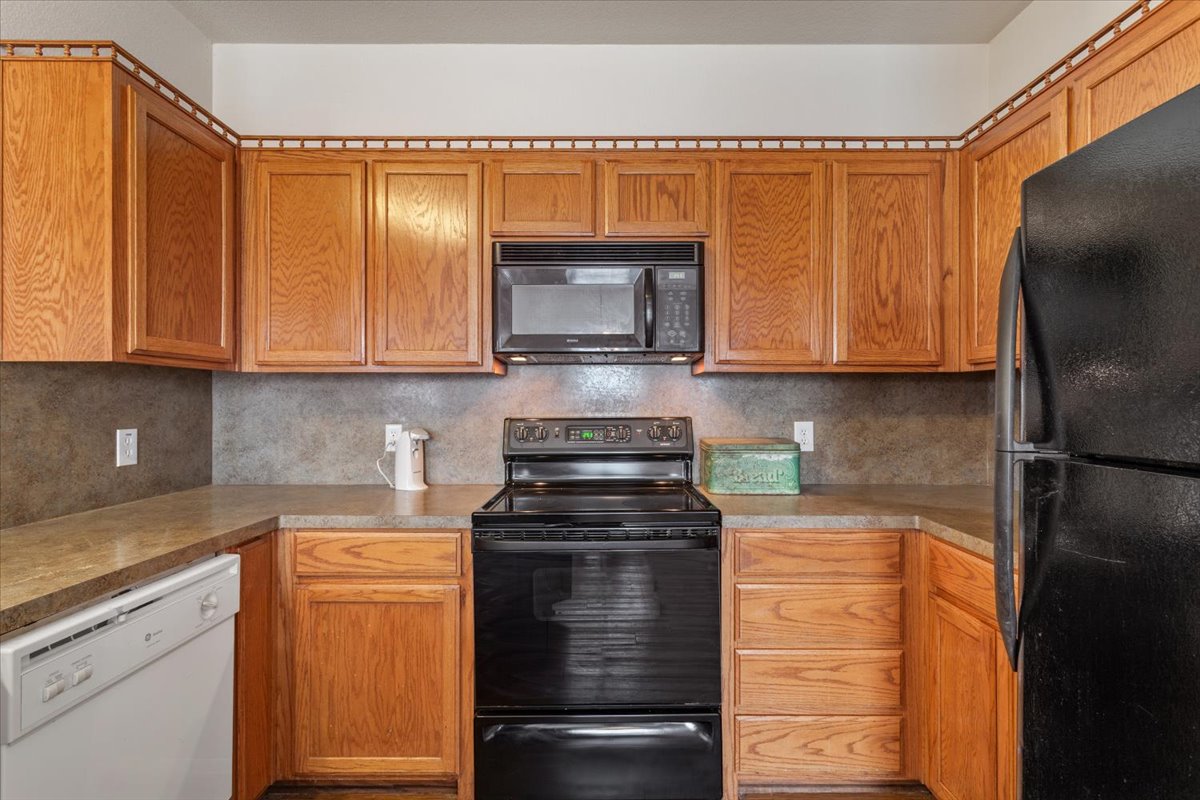Spacious Living, a Backyard Built for Enjoyment, and Paid-Off Solar Panels,